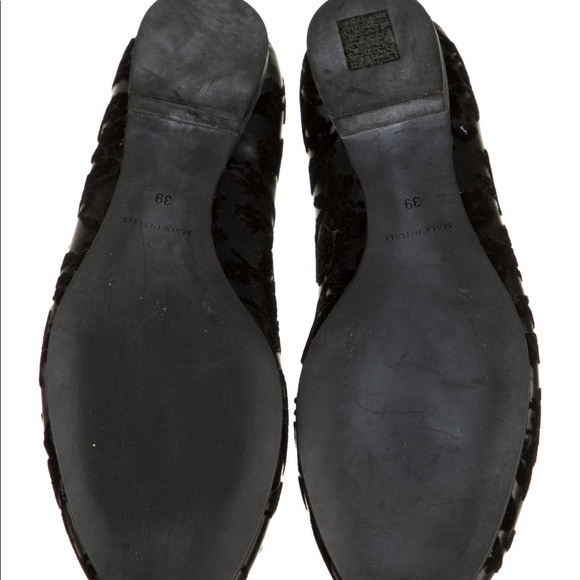 Vanna Velvet Leather Flats | Red Velvet Red Valentino Leather-Velvet round Toe flats